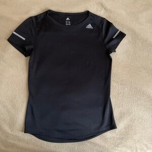 Adidas T-shirt